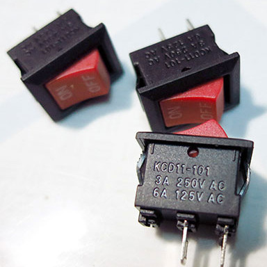 Công tắc KCD11 10*15mm