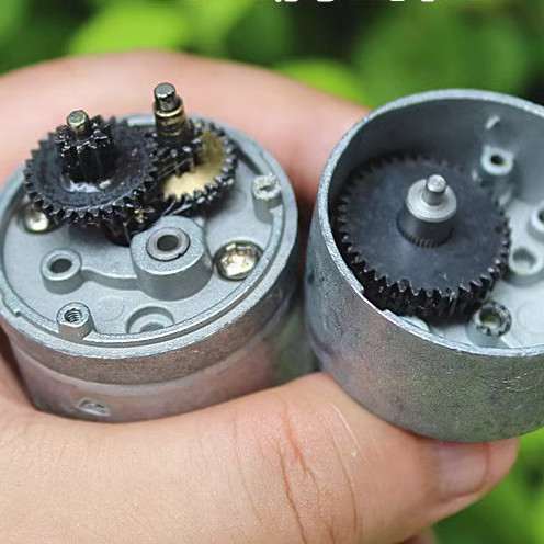 Động cơ brushless giảm tốc 12V 180 vòng/phút