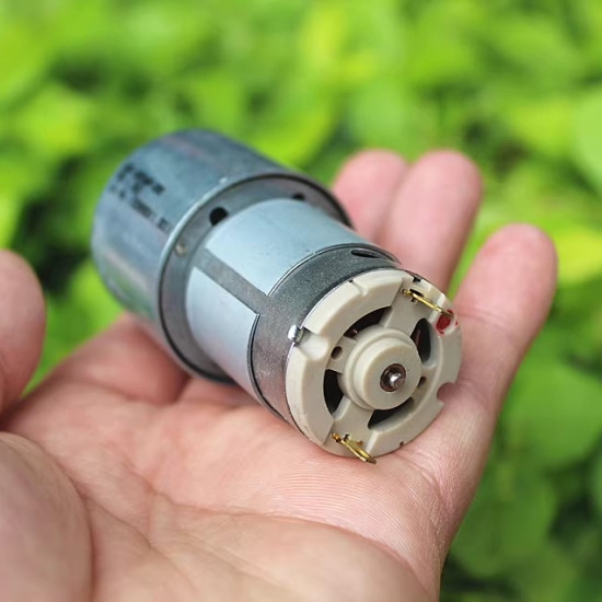 Động cơ giảm tốc 37 12VDC 10 vòng/phút