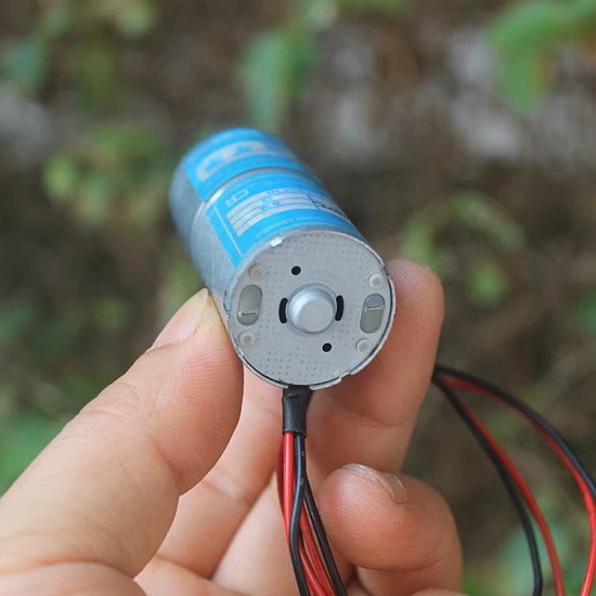 Động cơ giảm tốc 370 3-12VDC 83 vòng/phút