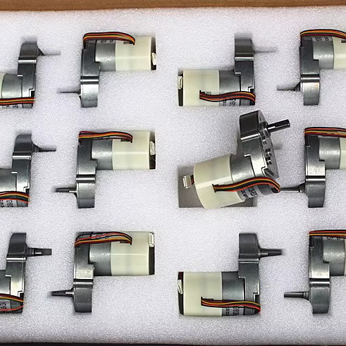 Động cơ giảm tốc 12VDC encoder 65 vòng/phút
