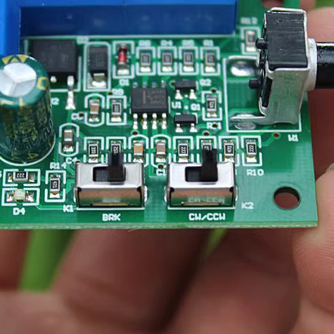 Mạch điều khiển tốc độ động cơ không chổi than 8-24VDC