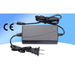 Adapter 15V 4A Adapter 15V 4A