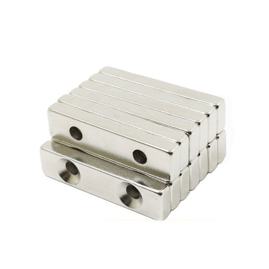 Nam châm vuông lỗ kép F10-100 40*10*5mm Nam châm vuông lỗ kép F10-100 40*10*5mm
