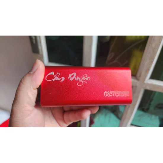 Box sạc dự phòng 4 cell 21700 vỏ nhôm PD22.5W Box sạc dự phòng 4 cell 21700 vỏ nhôm PD22.5W